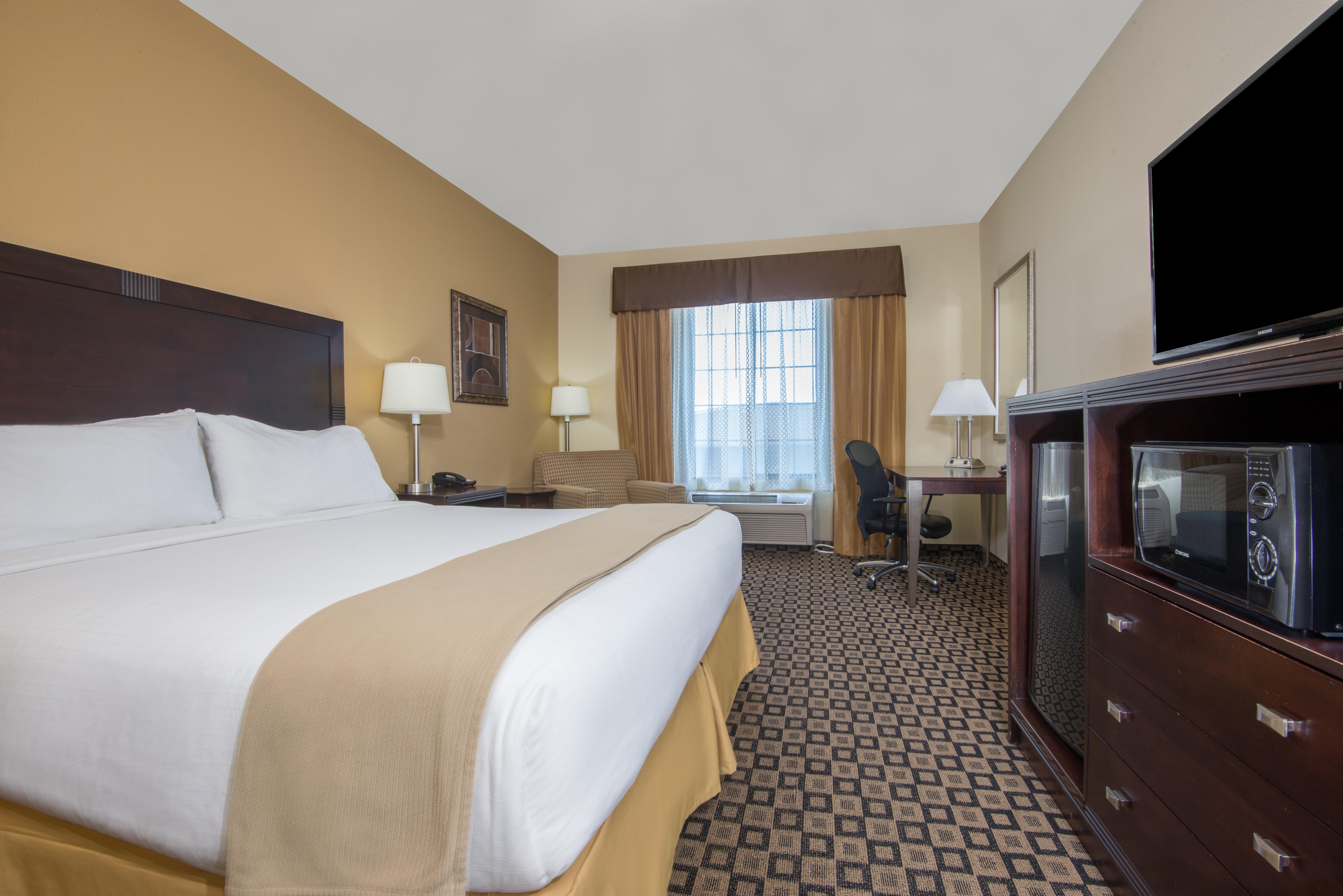 Holiday Inn Express & Suites Clovis By Ihg Экстерьер фото