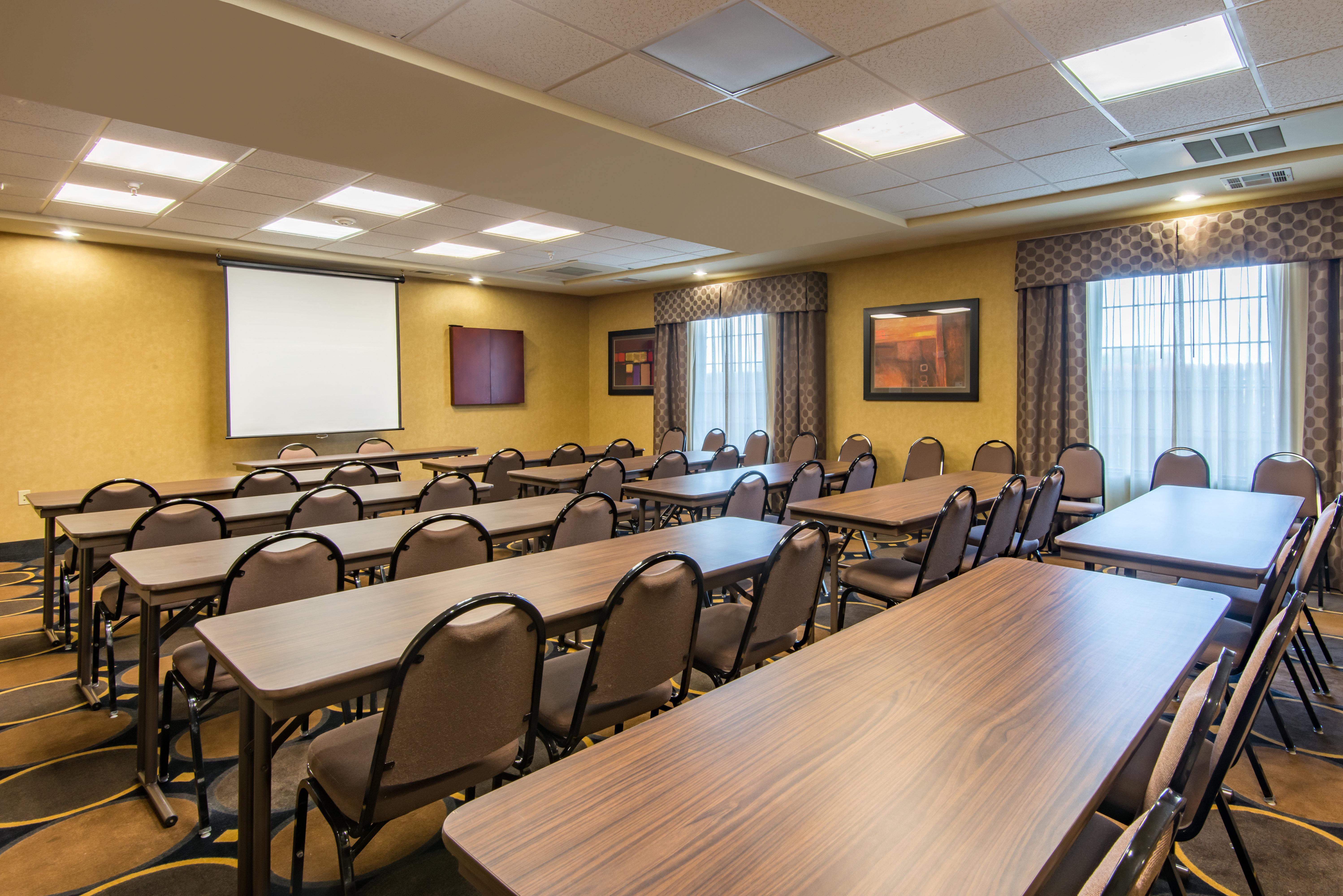 Holiday Inn Express & Suites Clovis By Ihg Экстерьер фото