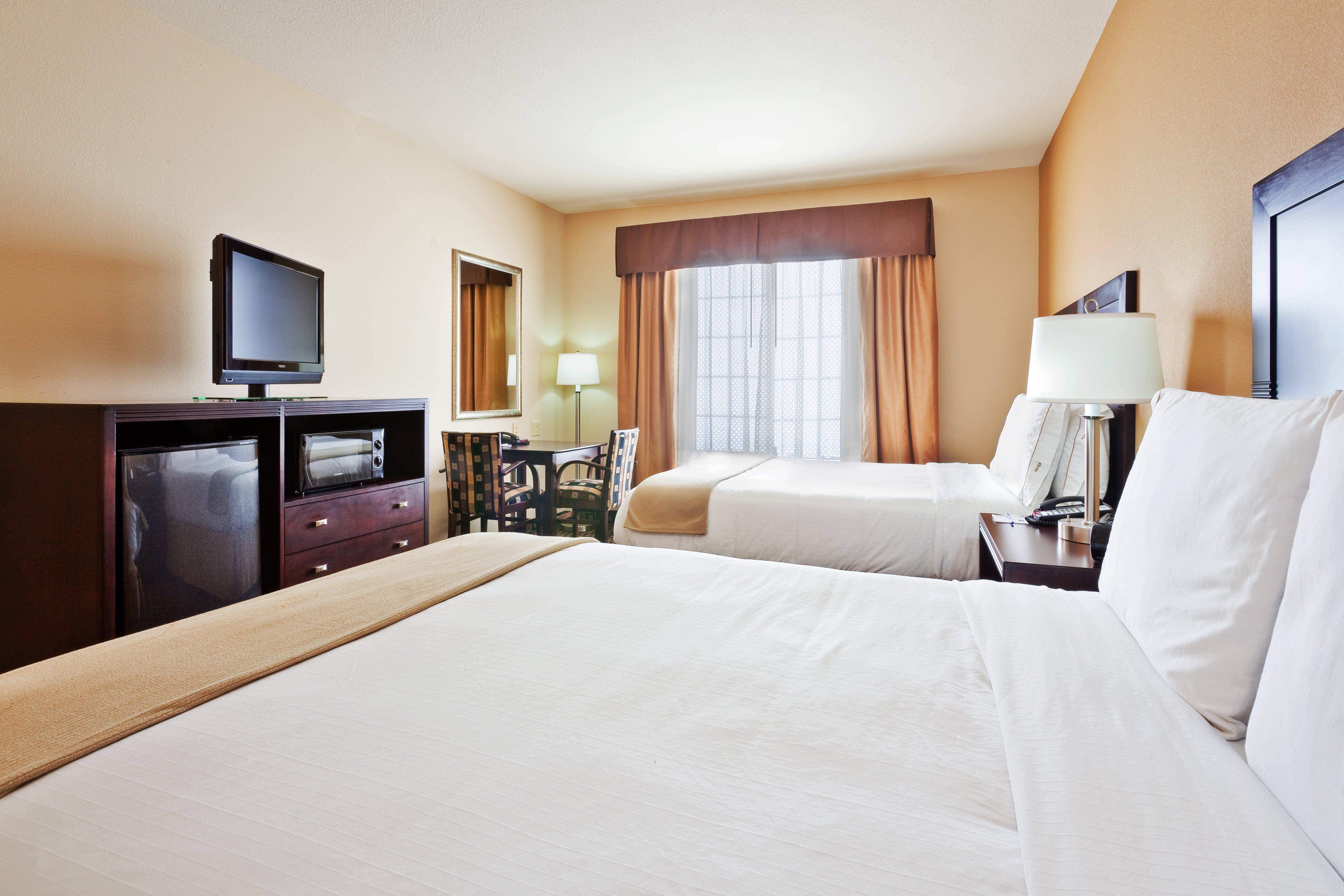 Holiday Inn Express & Suites Clovis By Ihg Экстерьер фото