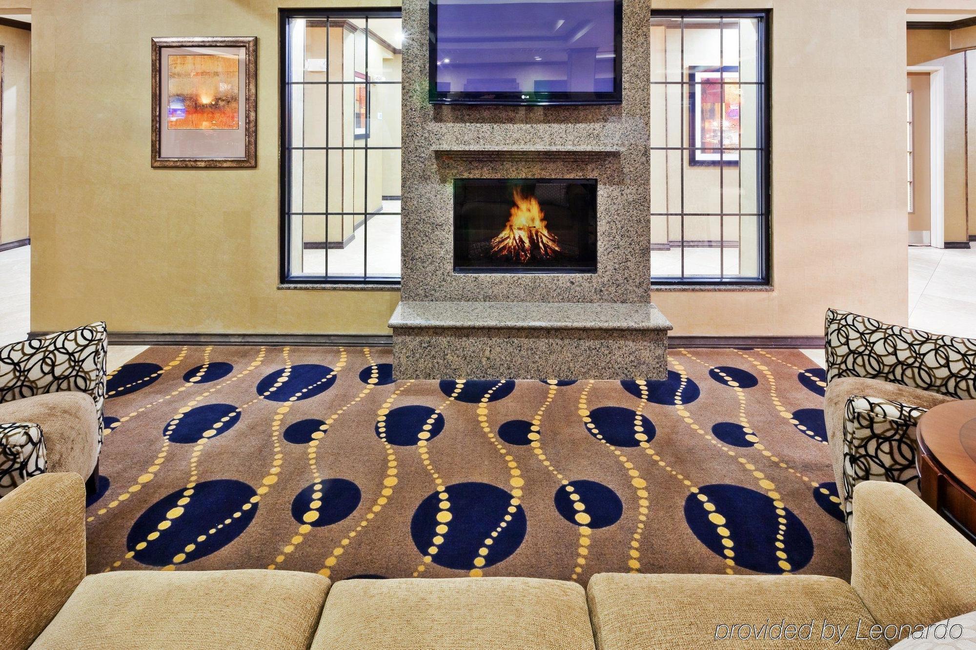 Holiday Inn Express & Suites Clovis By Ihg Номер фото