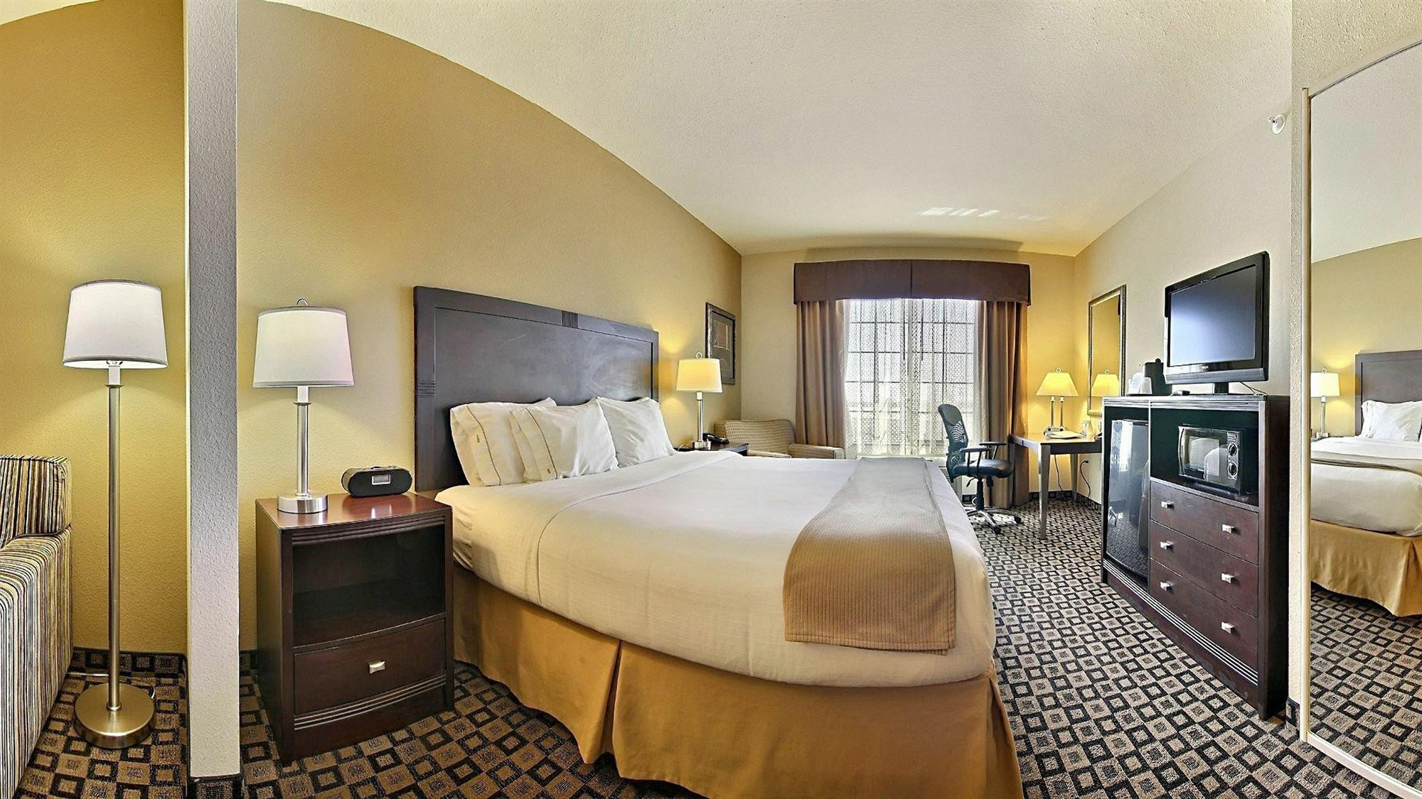 Holiday Inn Express & Suites Clovis By Ihg Экстерьер фото