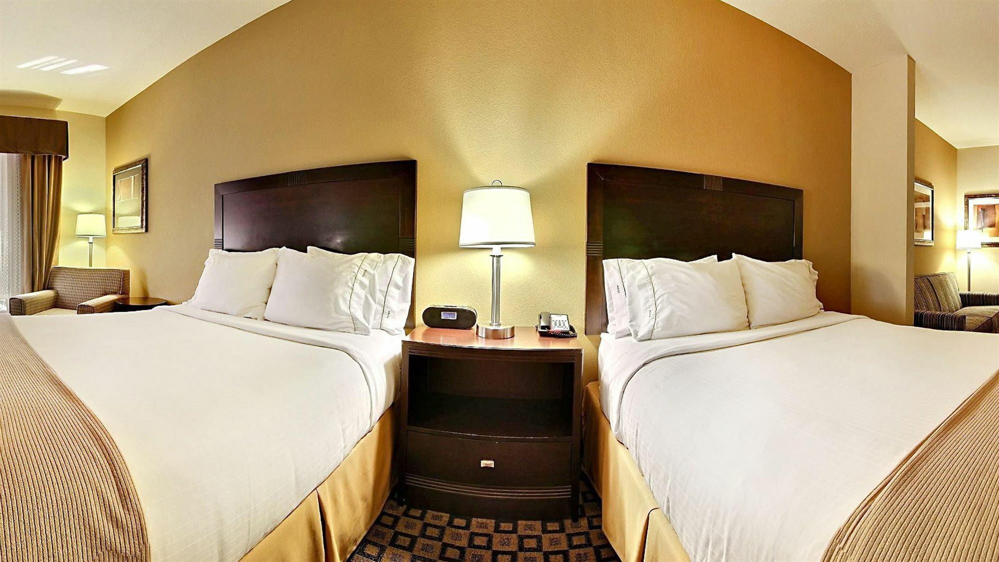 Holiday Inn Express & Suites Clovis By Ihg Экстерьер фото