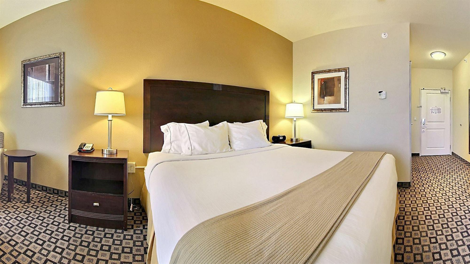 Holiday Inn Express & Suites Clovis By Ihg Экстерьер фото